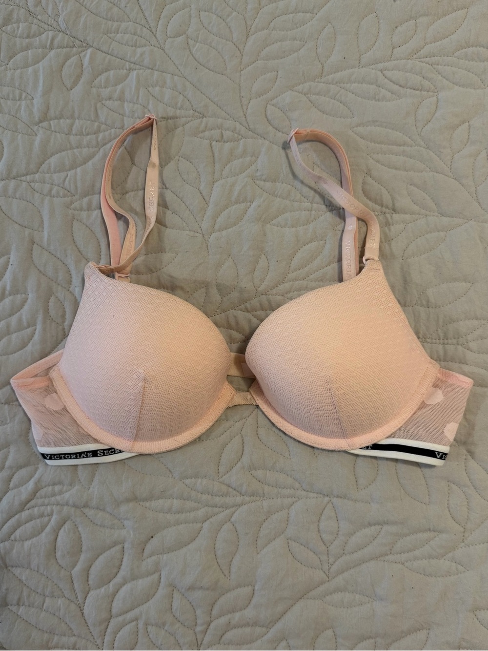 PINK Victoria's Secret Push-Up Bra in Light Blush